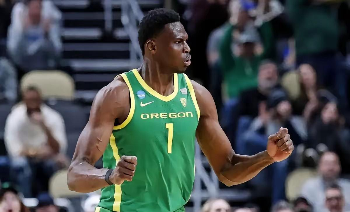 九游APP-关于塔图姆强势横扫库里晋级半决赛，状态火热！的信息