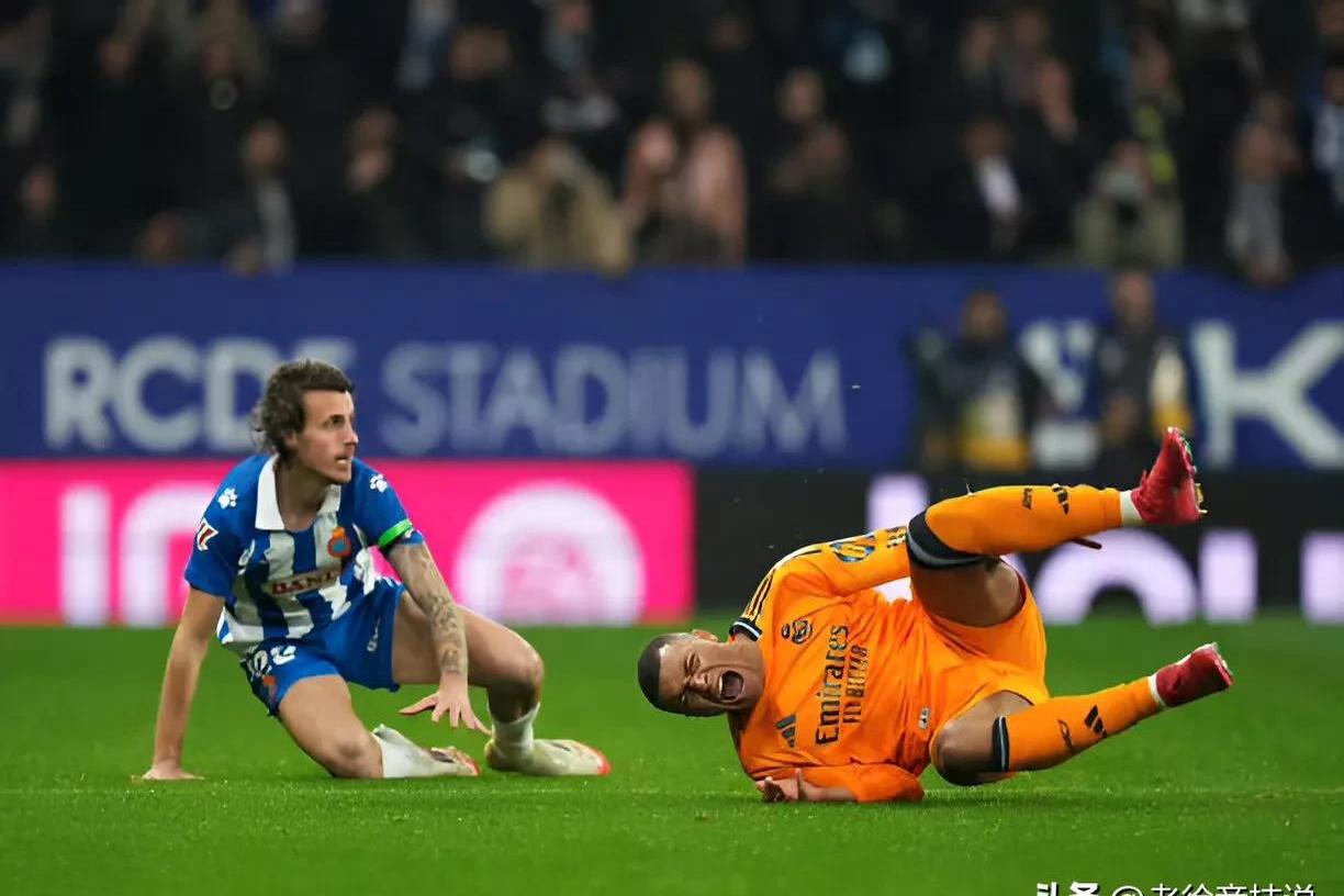 九游娱乐-包含姆巴佩意外战胜日本队，出色防守引爆全场！赢得满堂喝彩的词条